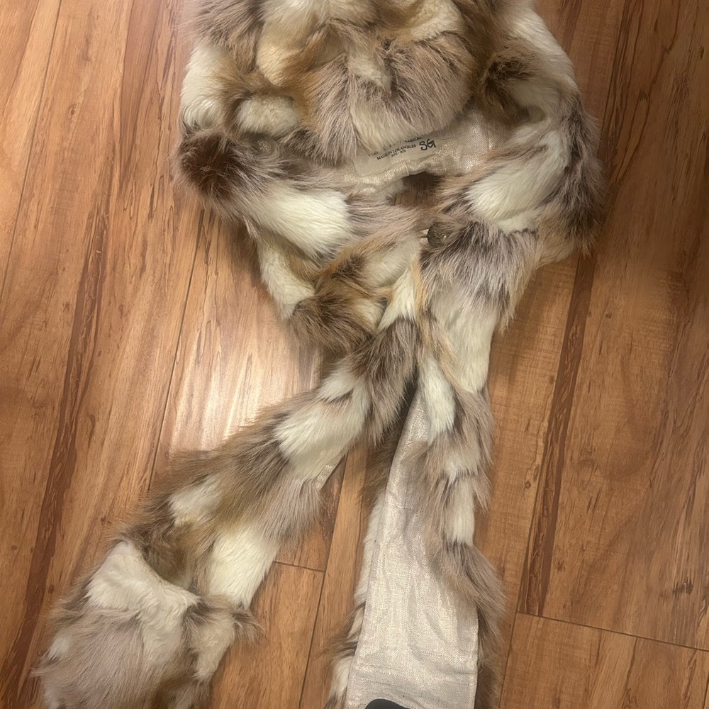 SpiritHoods Multi-Tone Faux Fur Scarf in Cream and Brown